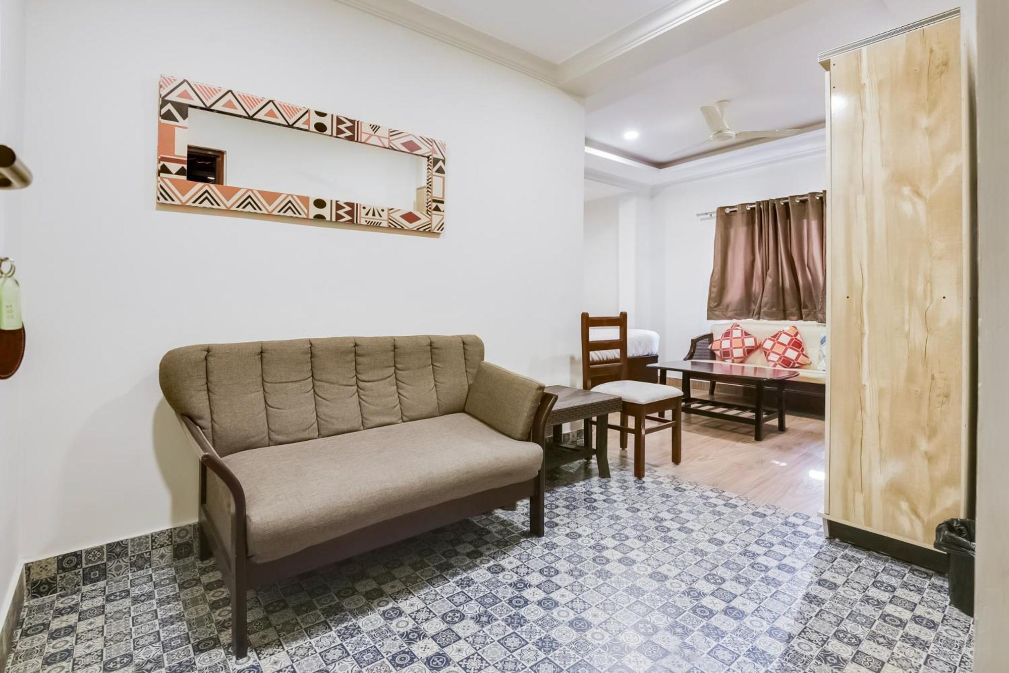 Super Hotel O Dabolim Near Goa International Airport Екстер'єр фото